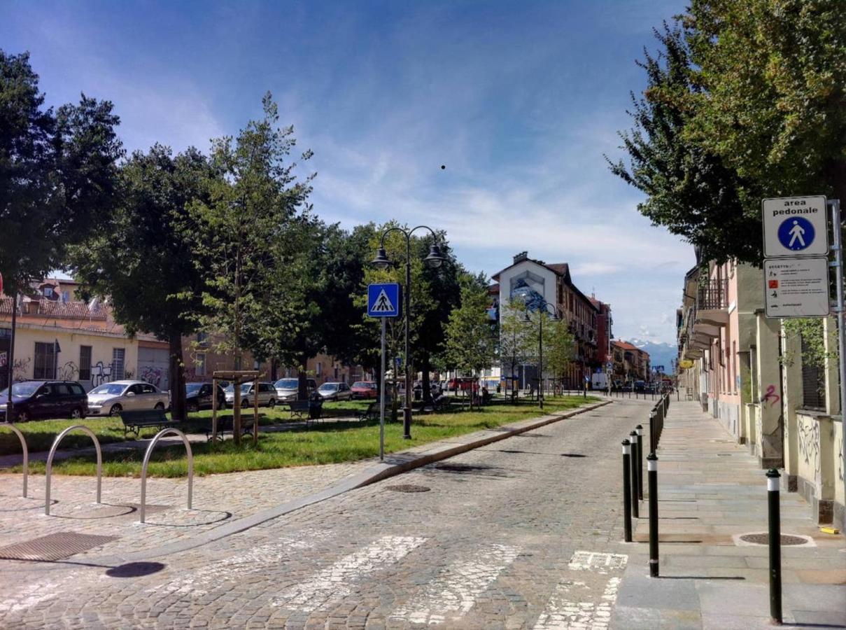 Elegante Appartamento Vicino Al Centro Turin Bagian luar foto